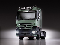 2009 Mercedes-Benz Actros Trust Edition 001